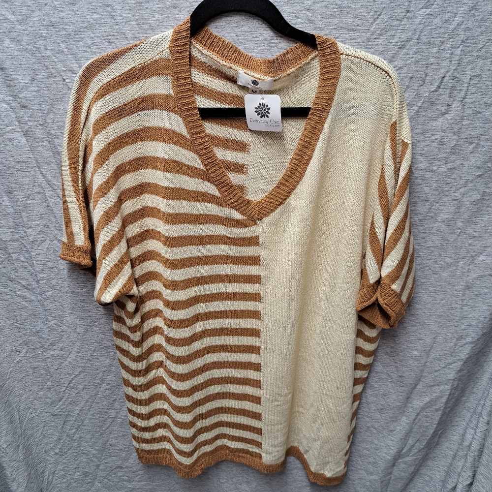 Nwt Womens everyday chic women's knit short sleeve shirt